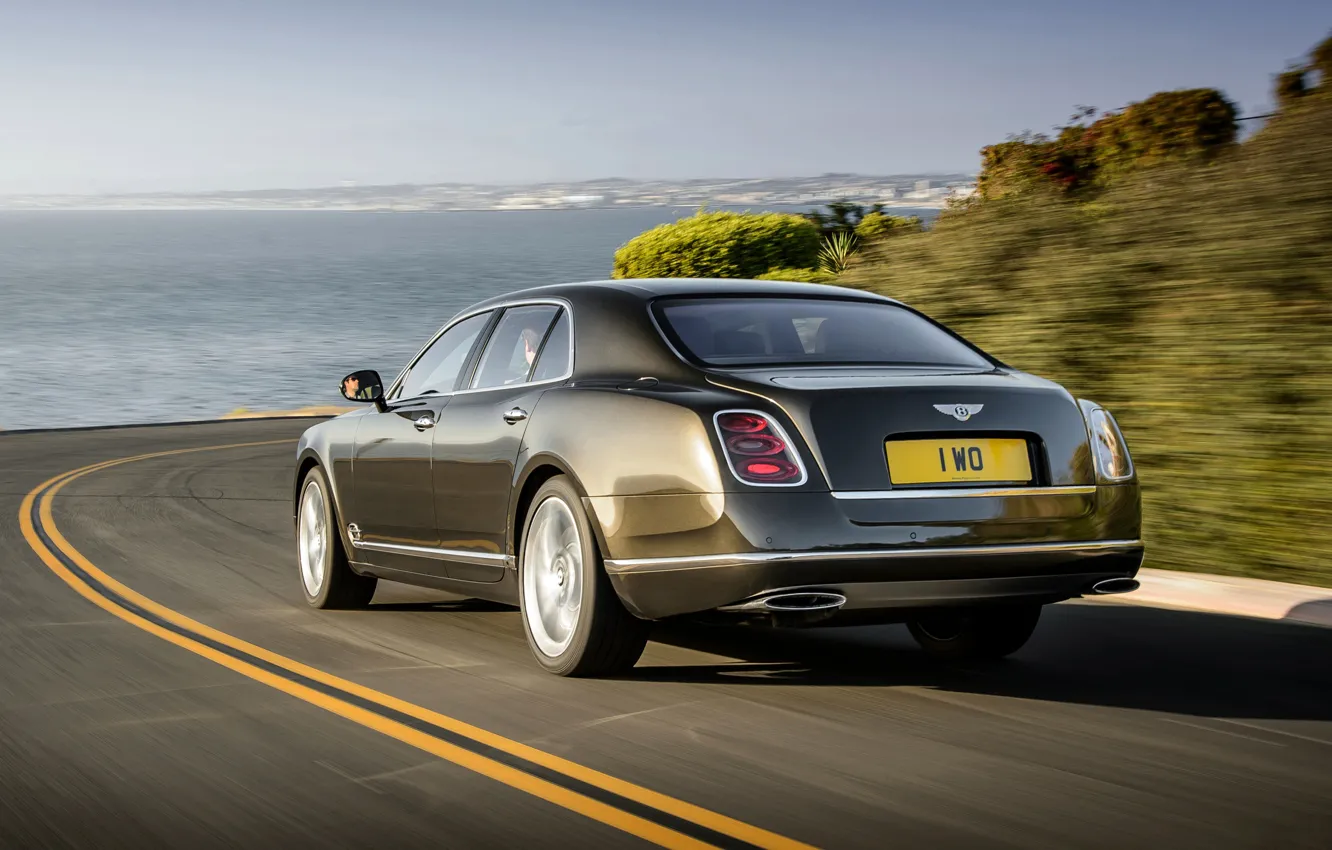 Photo wallpaper Bentley, speed, Side, back, (2014), Mulsanne