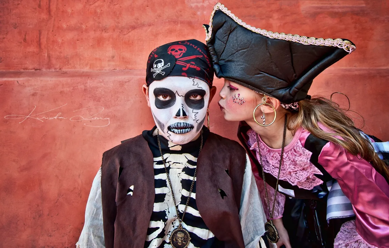 Photo wallpaper children, boy, girl, pirates, carnival, costumes