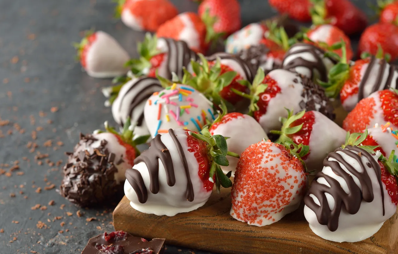 Photo wallpaper berries in chocolate, chocolate, strawberry, dessert
