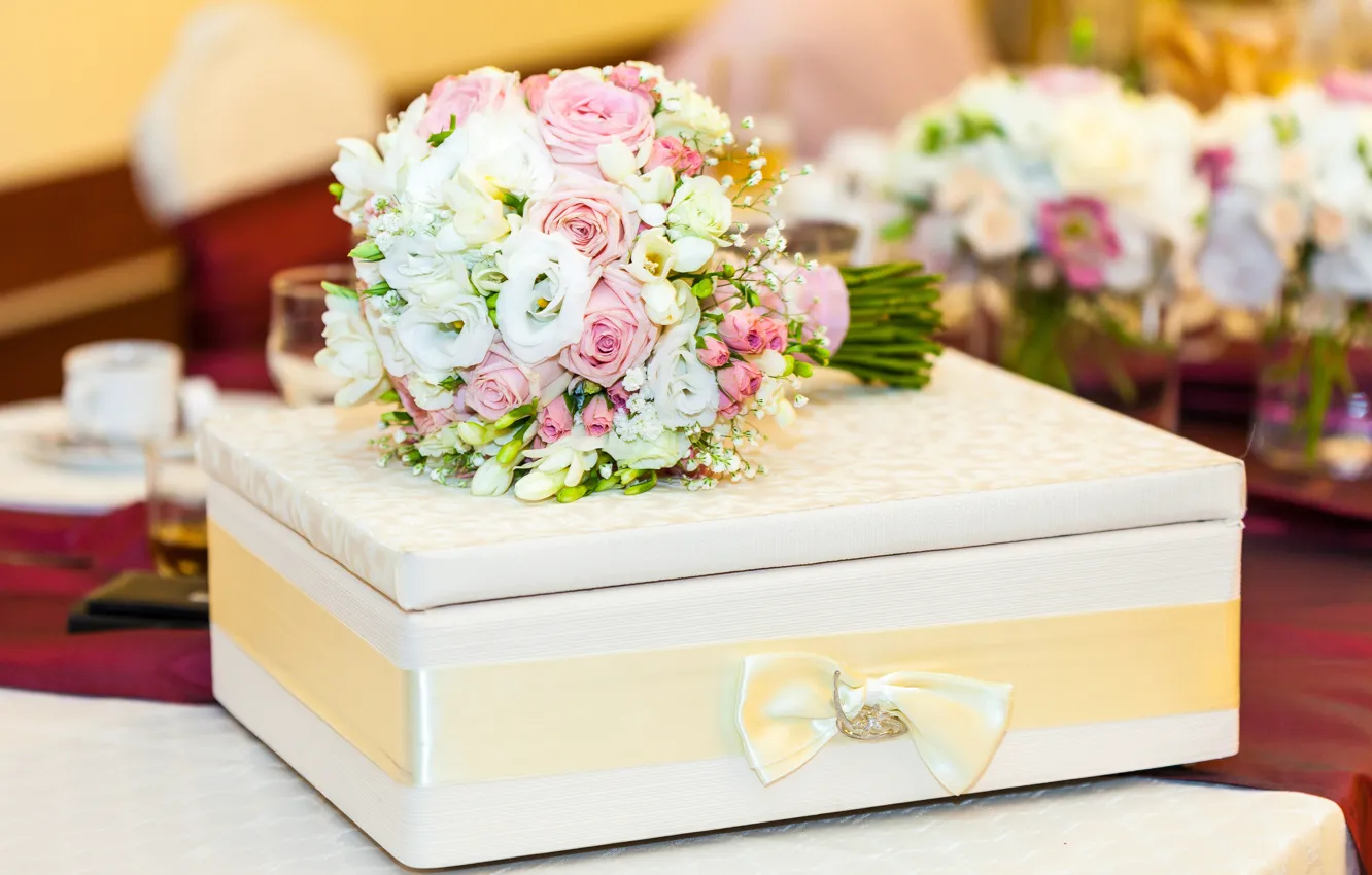 Photo wallpaper flowers, bouquet, wedding, suitcase