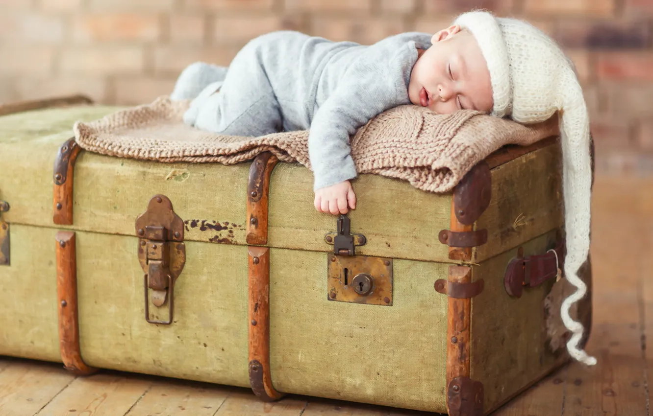 Photo wallpaper children, sleep, chest