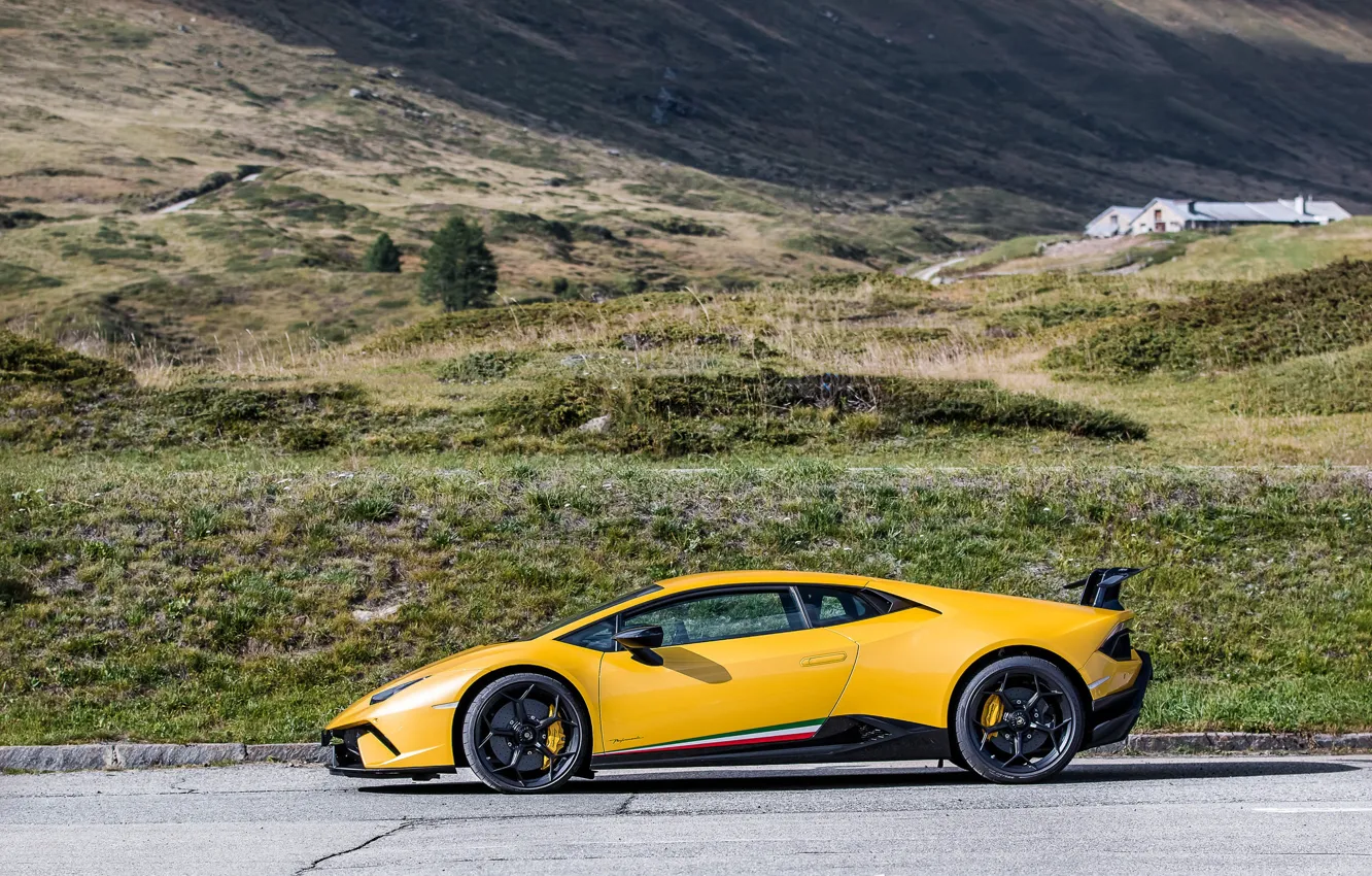 Photo wallpaper Lamborghini, yellow, view, Side, Performante, Huracan