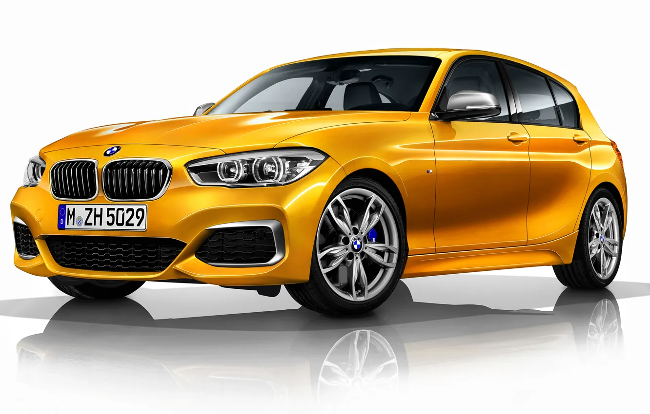 Photo wallpaper BMW, BMW, 5-door, 2015, F20, M 135i