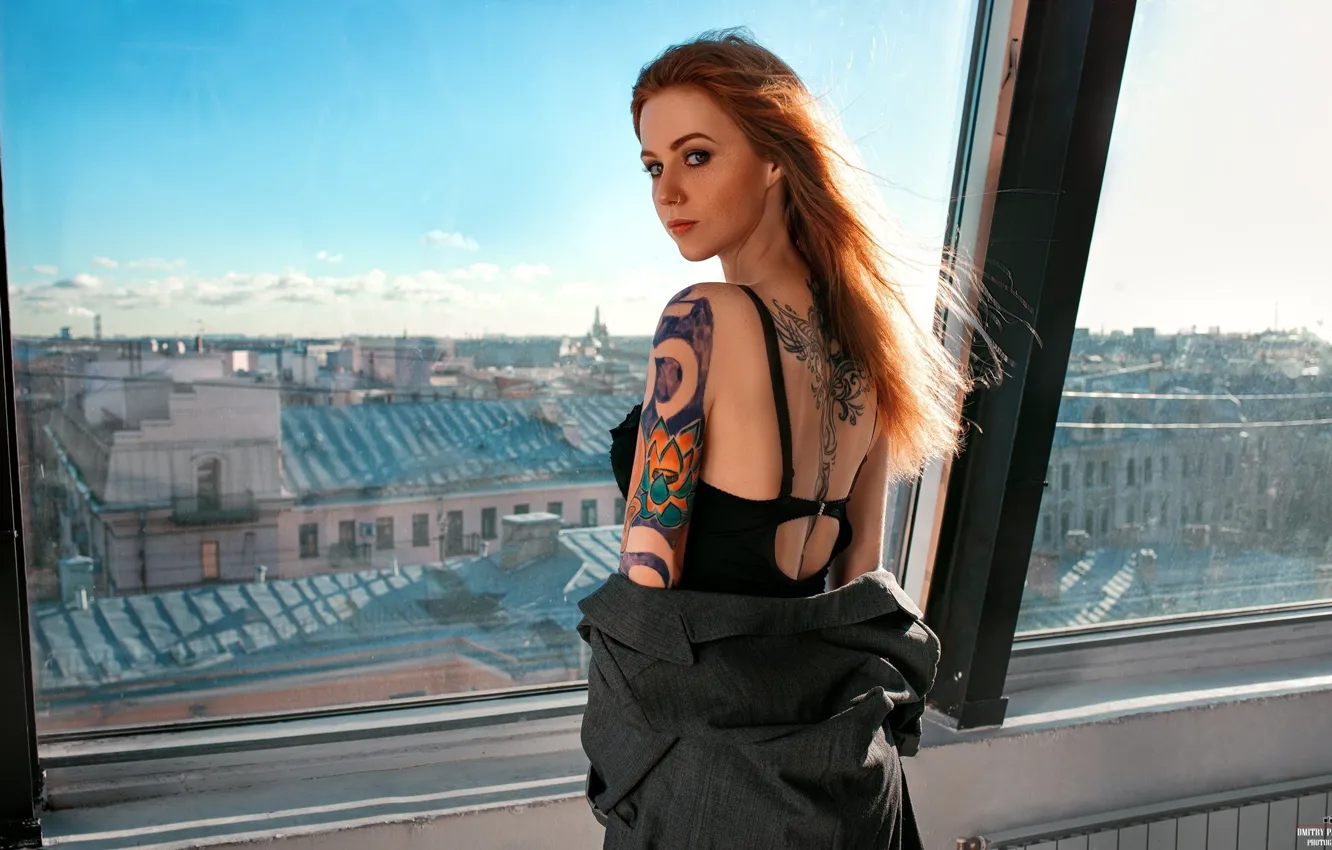 Photo wallpaper city, girl, glass, long hair, photo, photographer, model, tattoo
