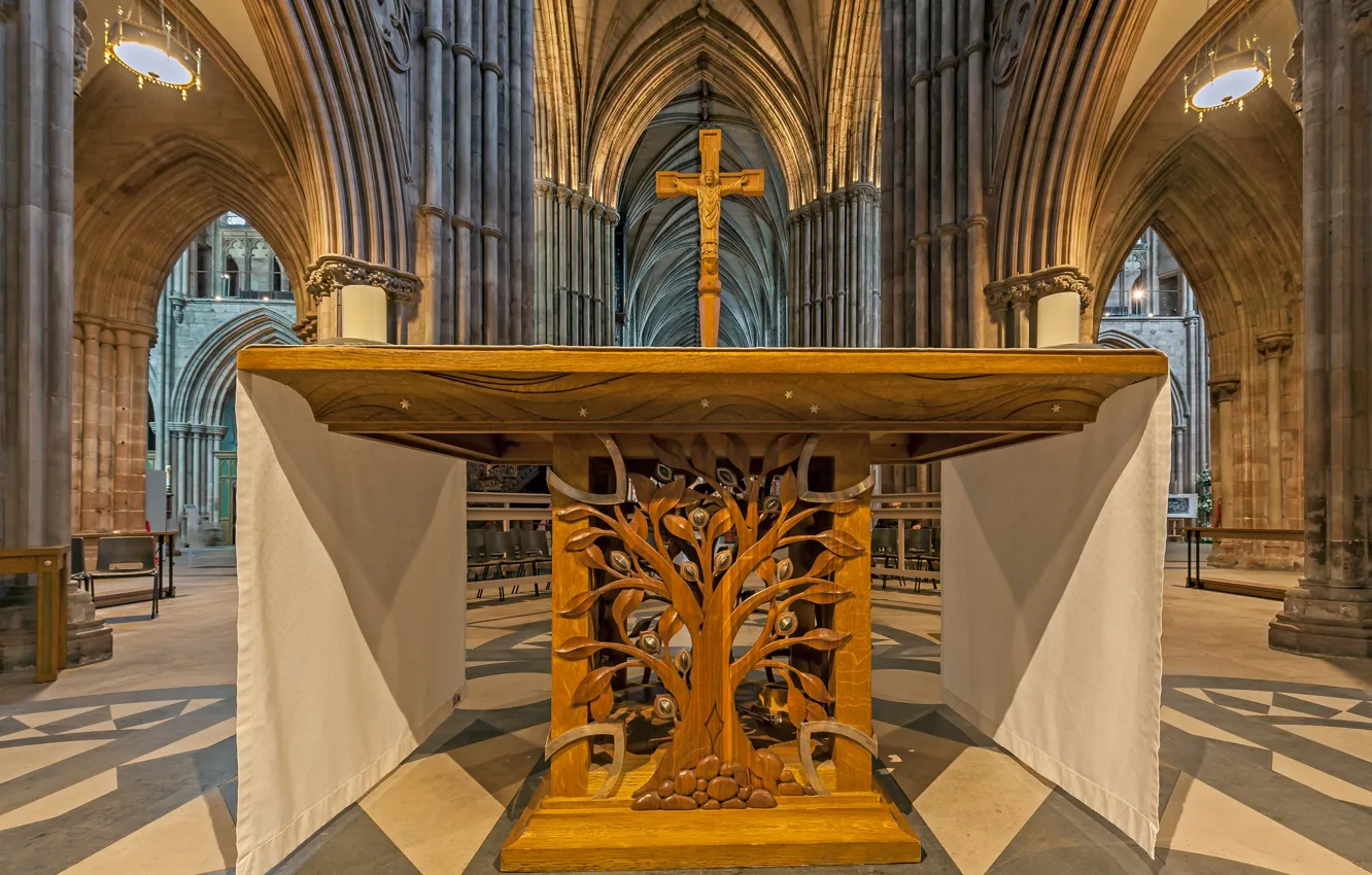 Photo wallpaper Gothic, England, cross, Lichfield Cathedral, Cathedral of the blessed virgin Mary and St Chad's