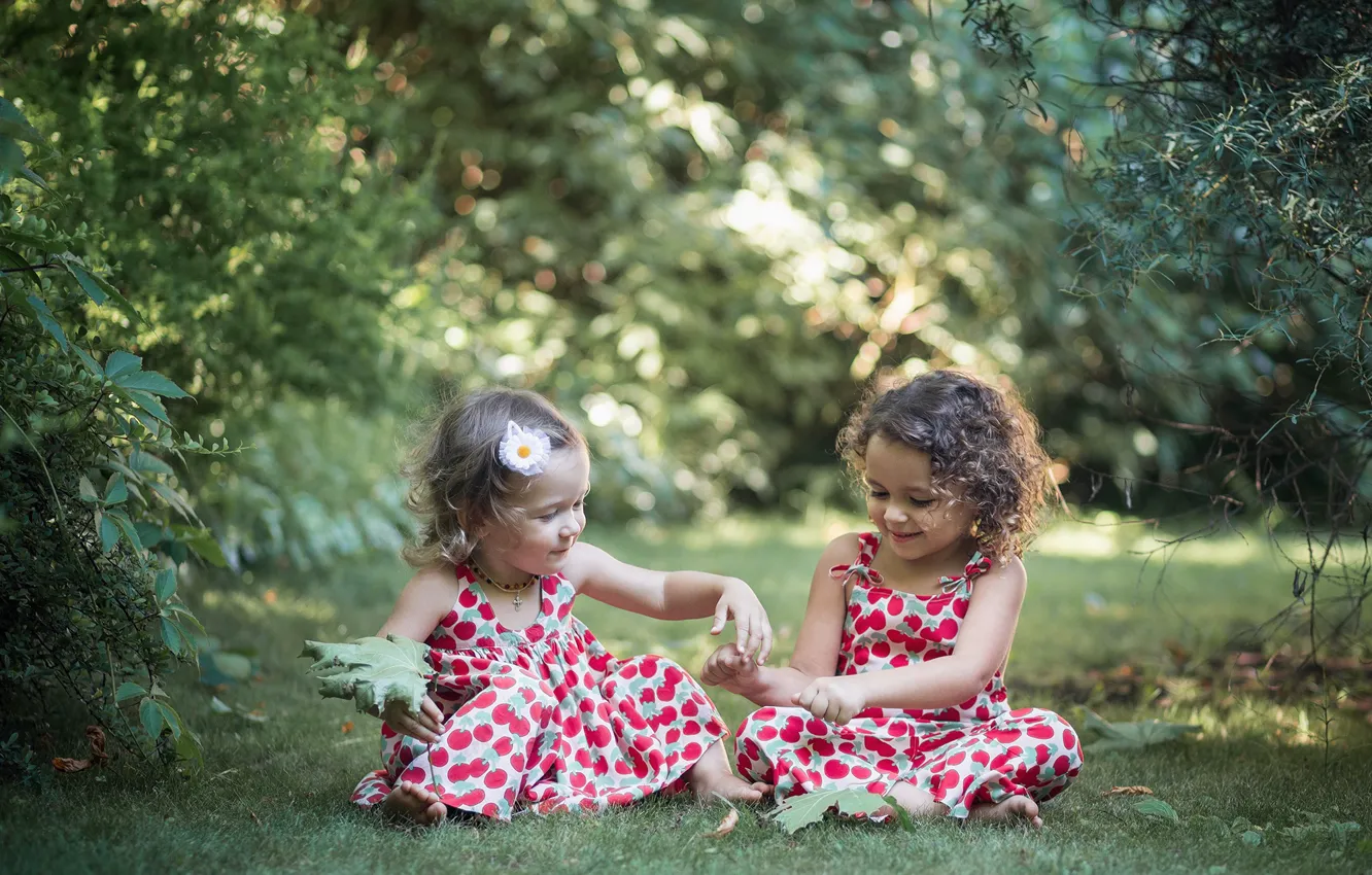 Photo wallpaper summer, grass, leaves, trees, nature, children, the game, dress