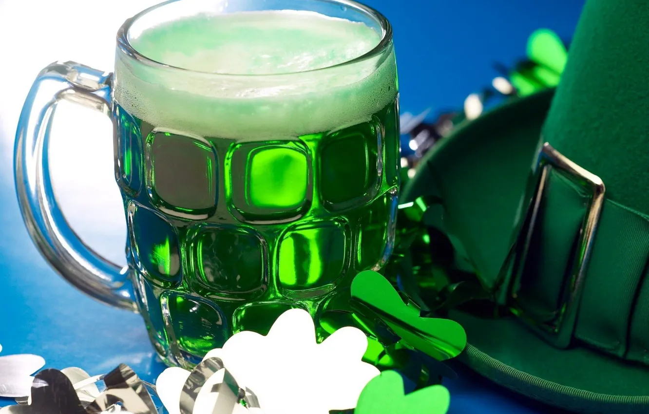 Photo wallpaper glass, green, hat, drink