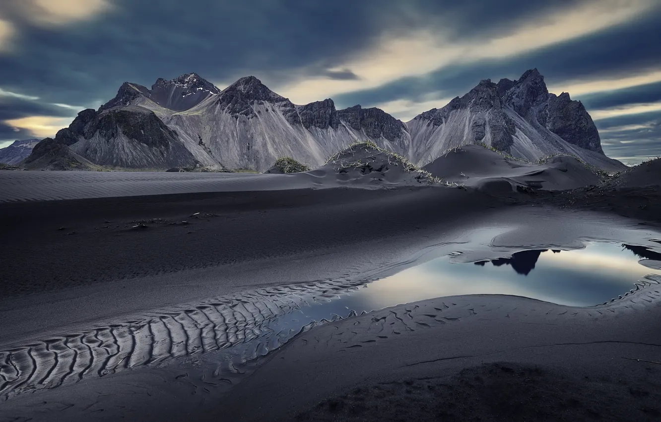 Photo wallpaper the sky, mountains, Iceland