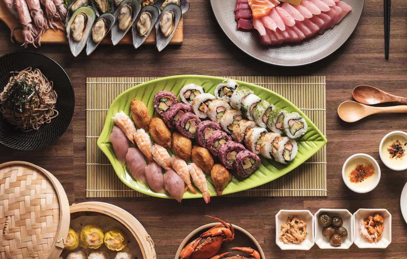 Photo wallpaper fish, sushi, rolls, shrimp, seafood, meals, squid, cuts