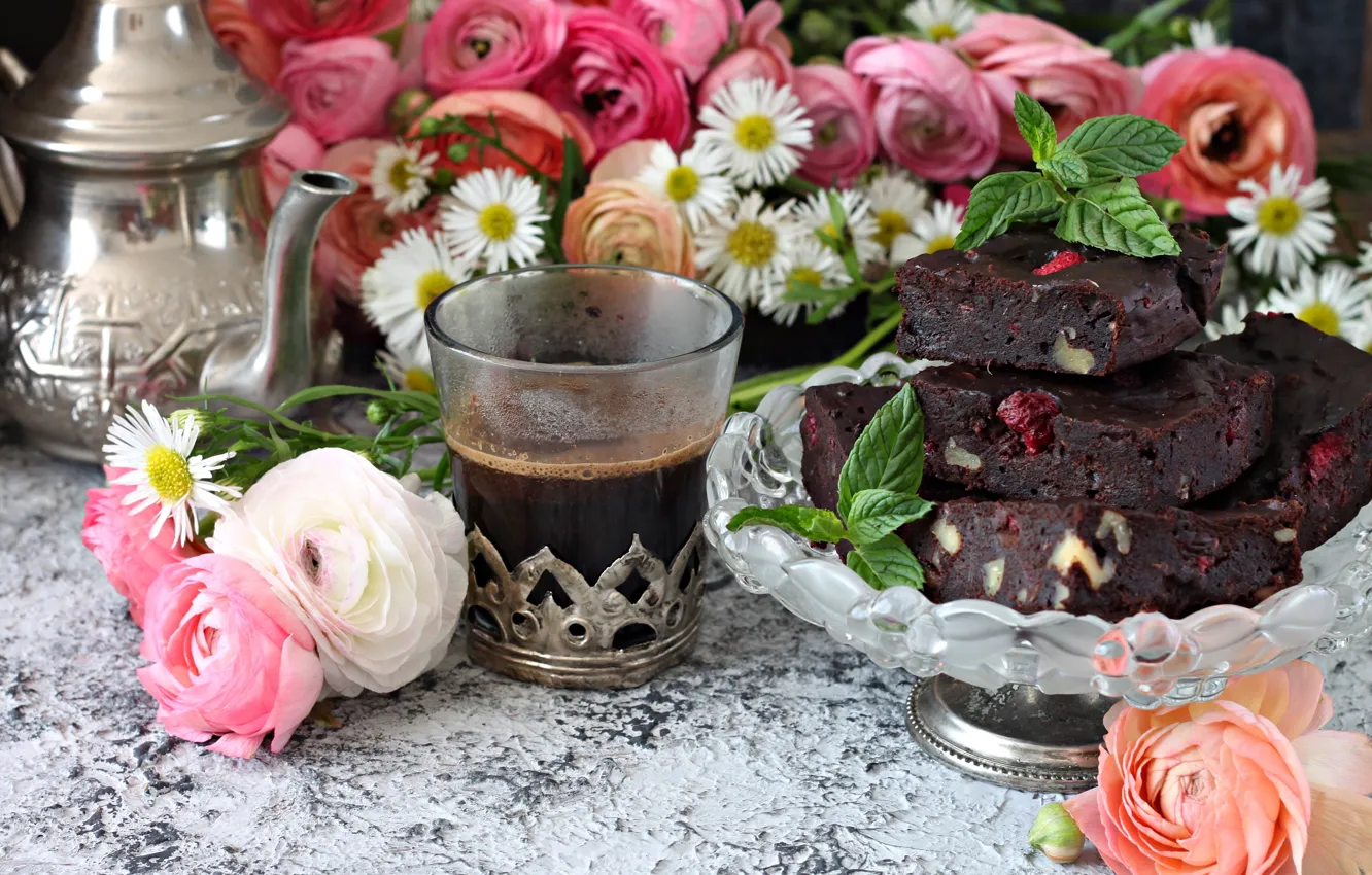 Photo wallpaper flowers, coffee, strawberry, dessert, Ranunculus