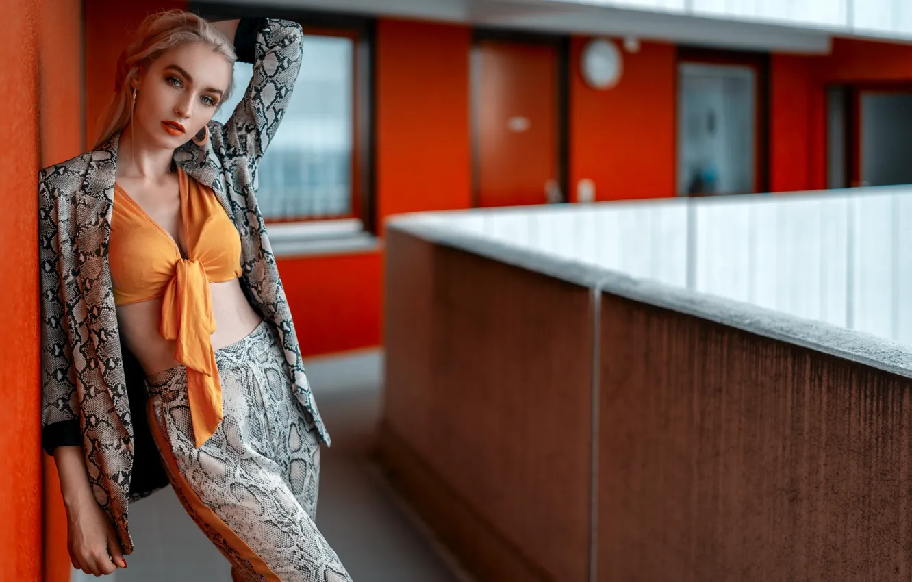 Photo wallpaper girl, style, Lara Waltemode