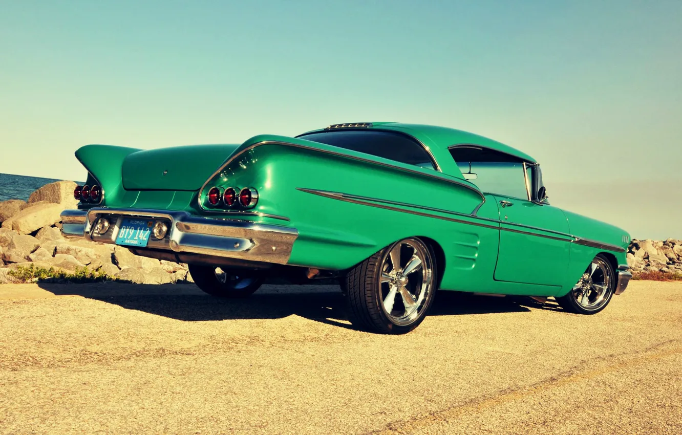 Photo wallpaper Classic, Green, Impala