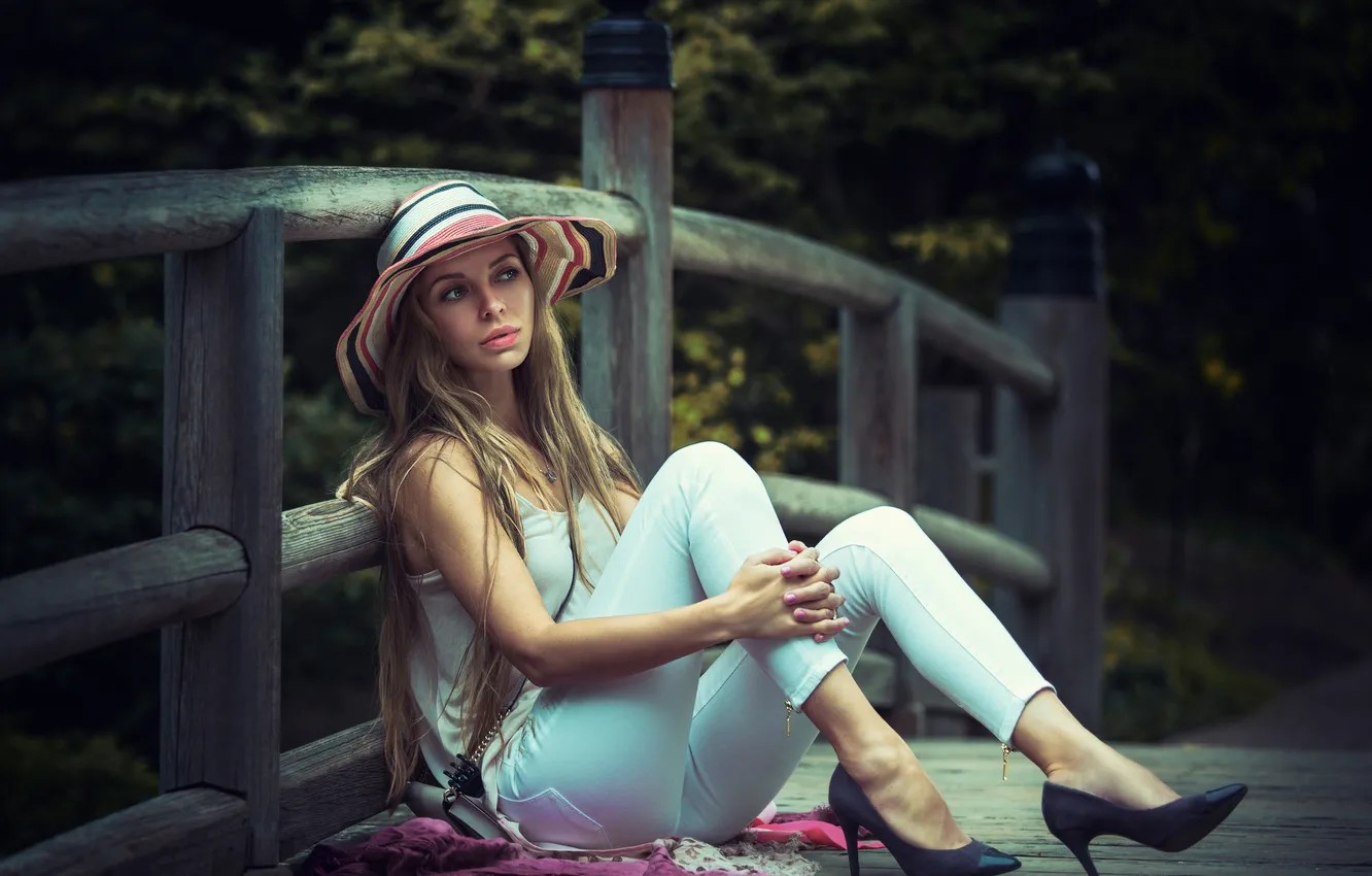 Photo wallpaper jeans, hat, legs, Day dream