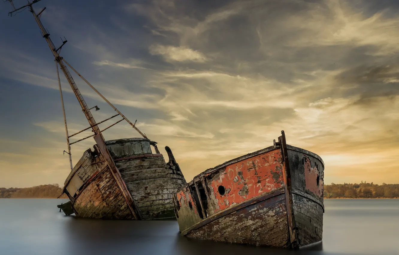 Photo wallpaper shore, ship, stranded
