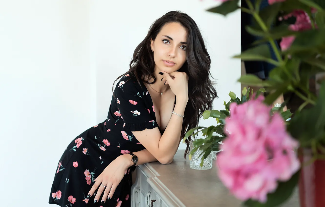 Photo wallpaper look, sexy, pose, hair, brunette, beauty, Nicole, bokeh