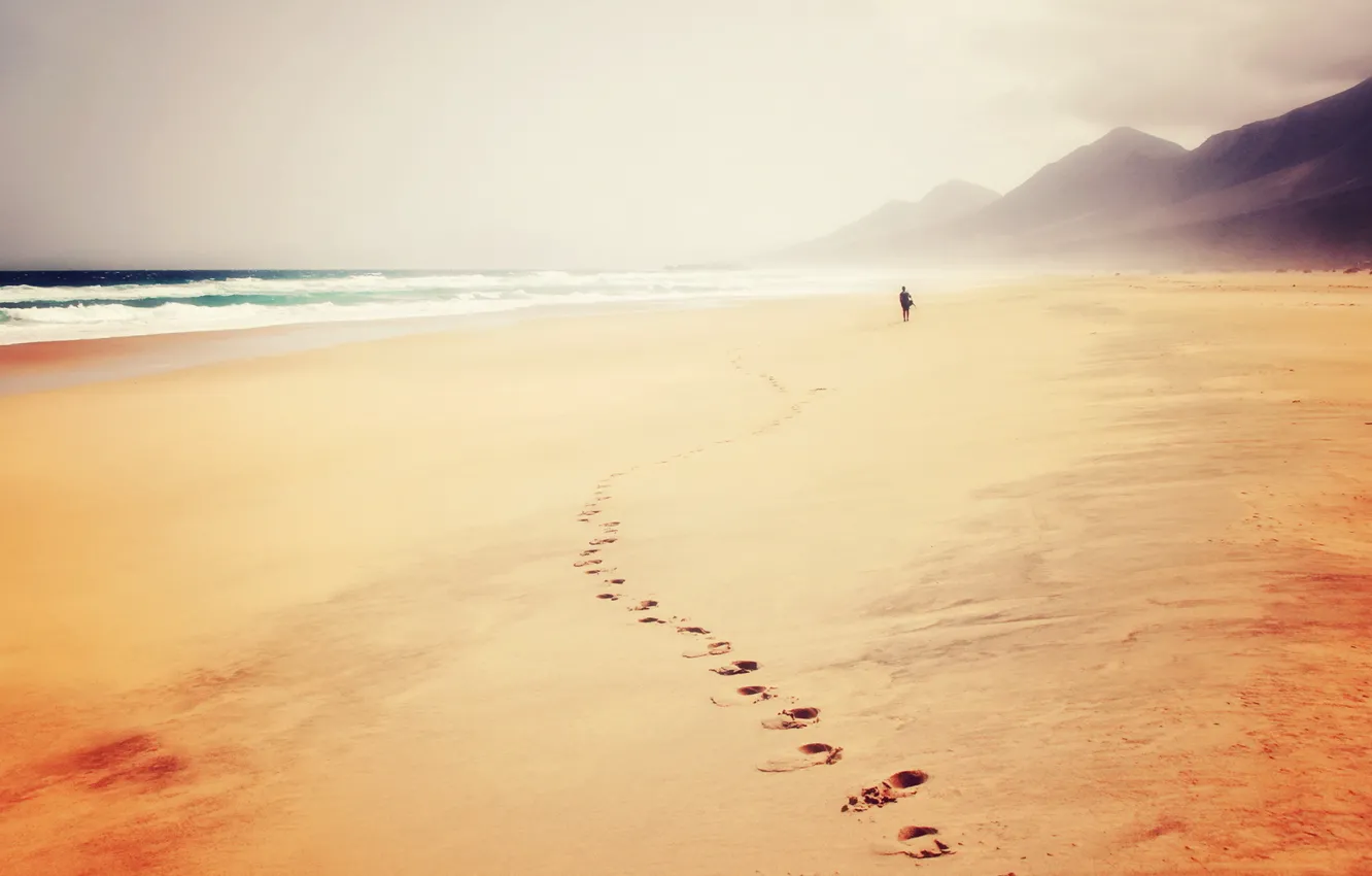 Photo wallpaper beach, traces, fog