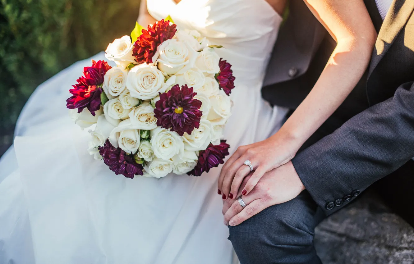 Photo wallpaper flowers, bouquet, ring, hands, family, the bride, wedding, the groom