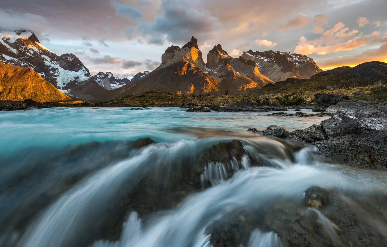 Photo wallpaper river, morning, Chile, South America, Patagonia, the Andes mountains, national Park Torres del Paine