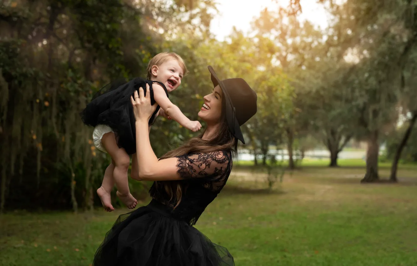 Photo wallpaper joy, nature, children, woman, dress, girl, mom, mother