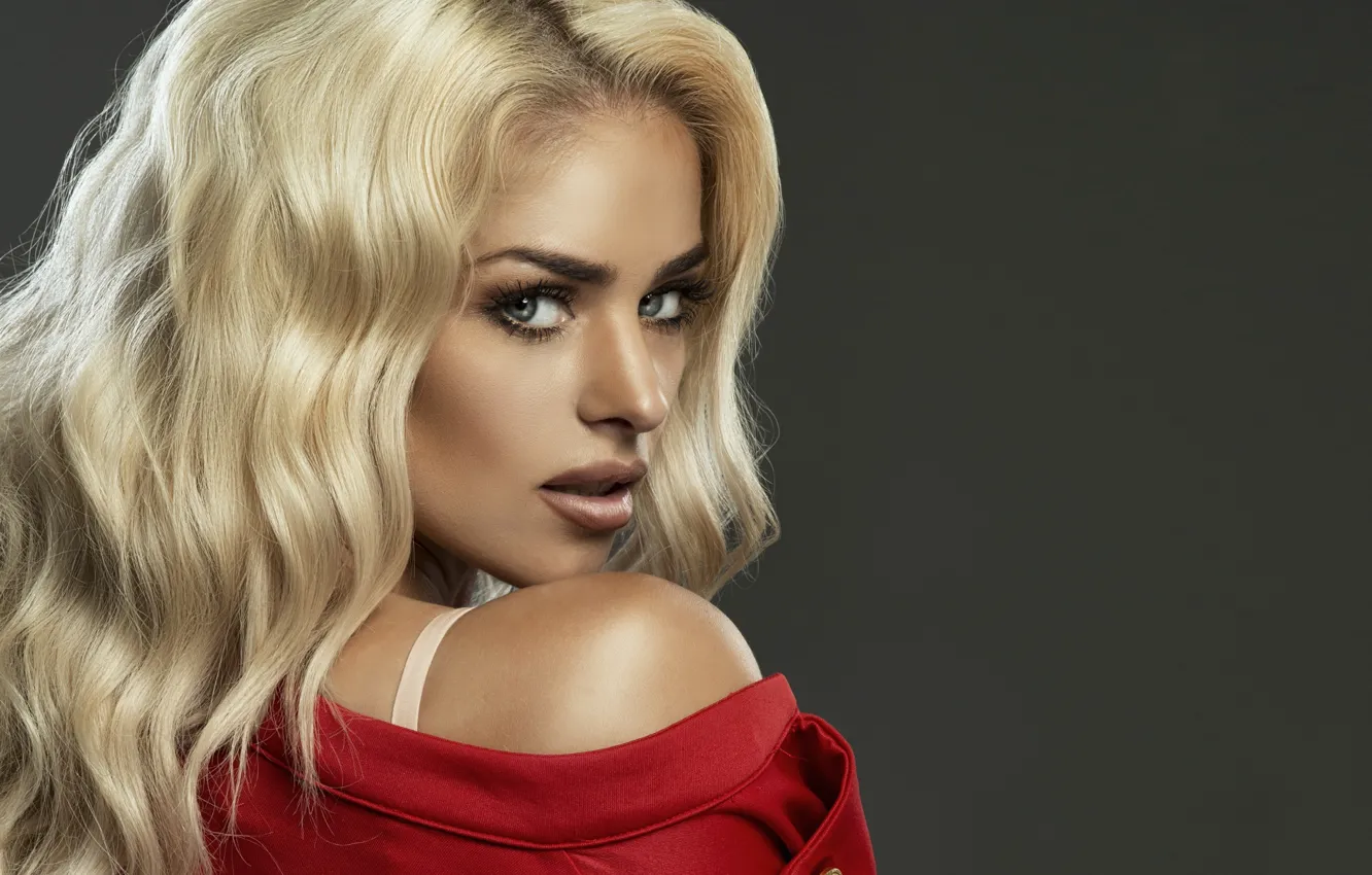 Photo wallpaper look, girl, model, hair, portrait, makeup, artur k