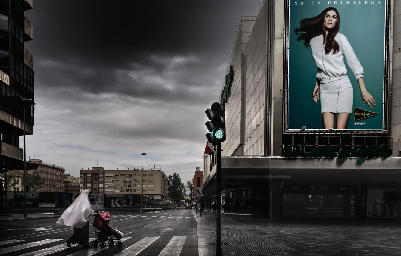 Photo wallpaper street, traffic light, the transition, pedestrians, A happy world