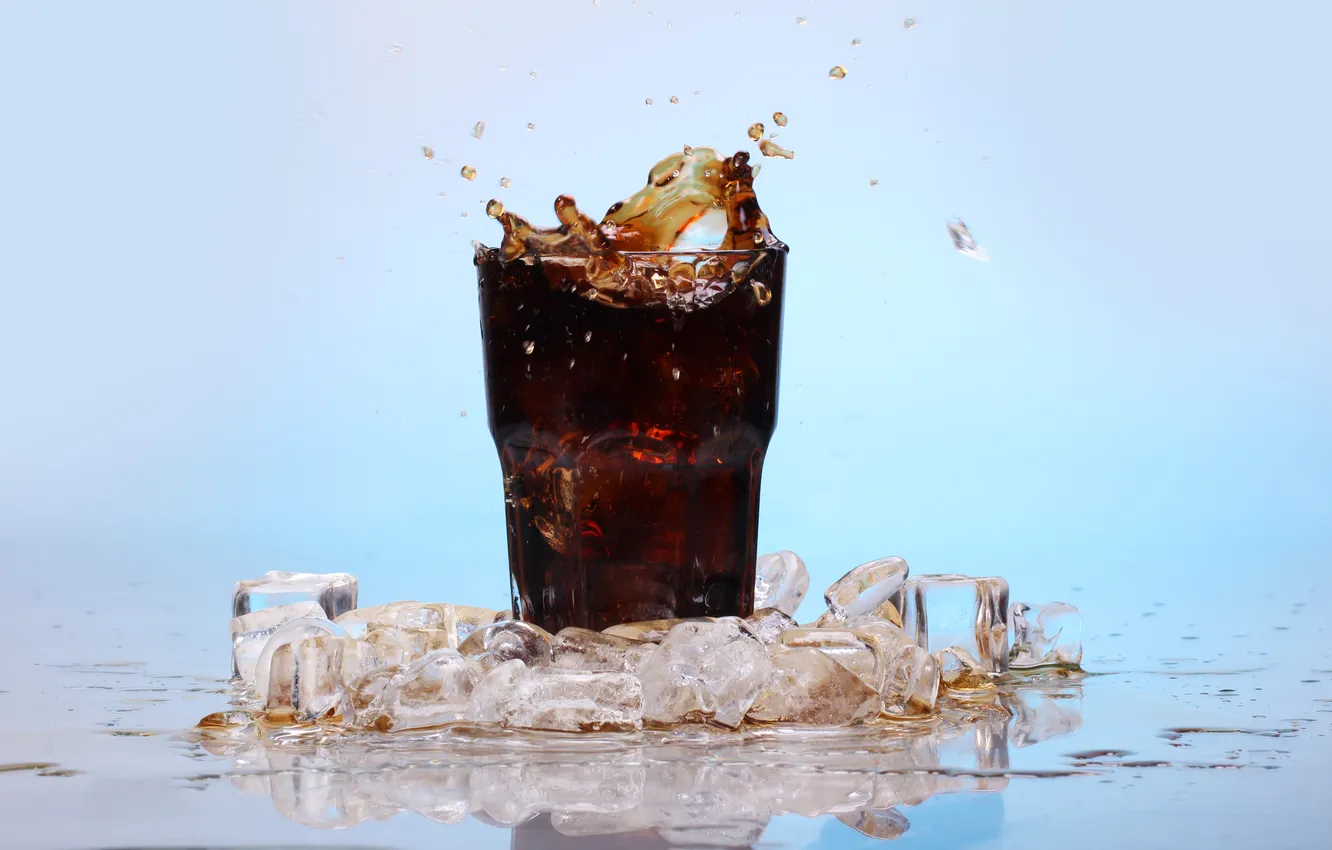 Photo wallpaper splashes, cola, drink, cold