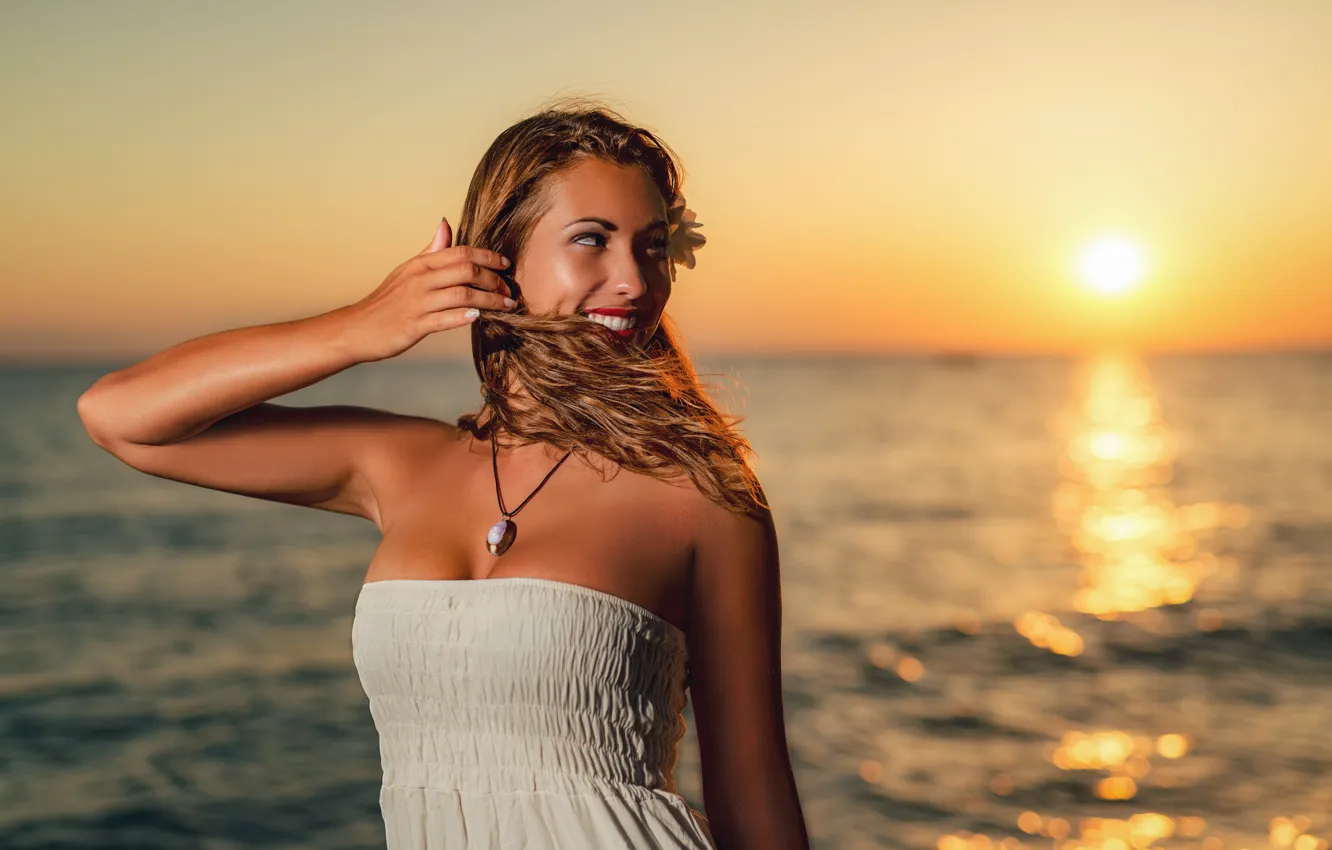 Photo wallpaper sea, the sky, the sun, sunset, pose, smile, the wind, the evening