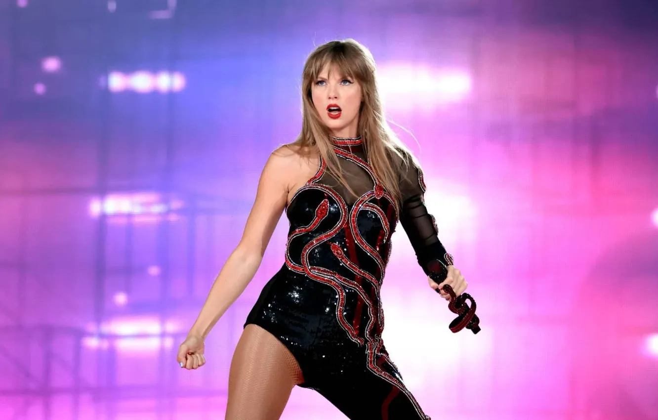 Photo wallpaper lights, pose, movement, scene, blonde, concert, singer, Taylor Swift