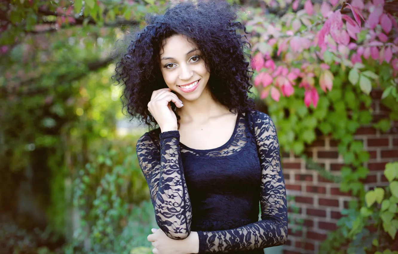 Photo wallpaper girl, smile, portrait