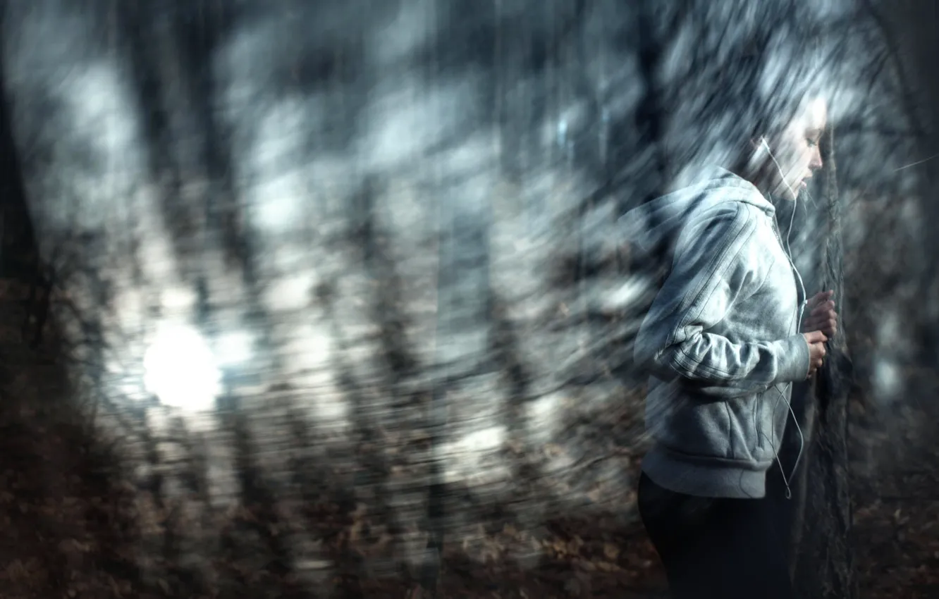 Photo wallpaper girl, headphones, running, Roman Filippov