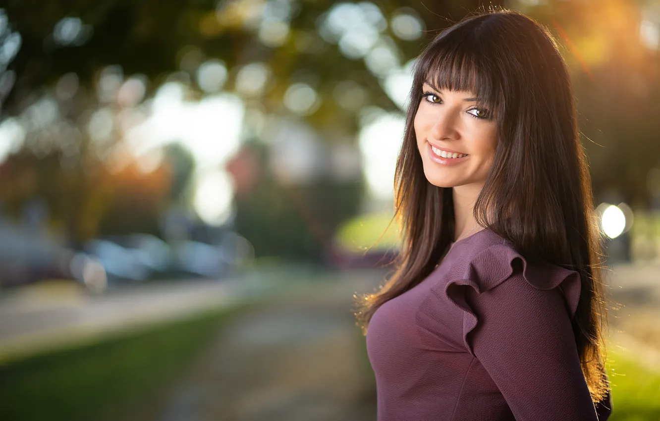 Photo wallpaper girl, smile, model, bokeh, Madi