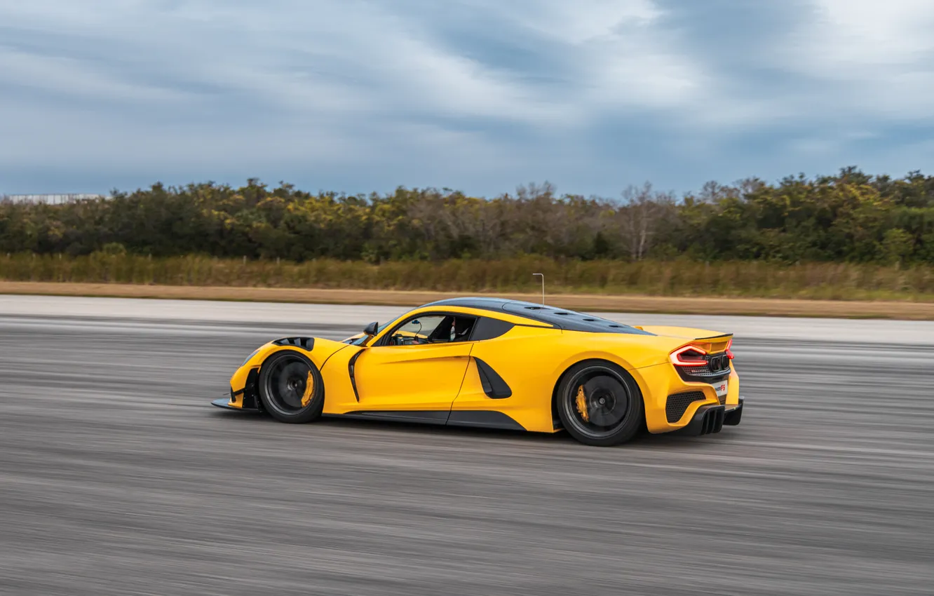 Photo wallpaper speed, track, supercar, sports car, Hennessey, Venom F5, 2025, Hennessey Venom F5