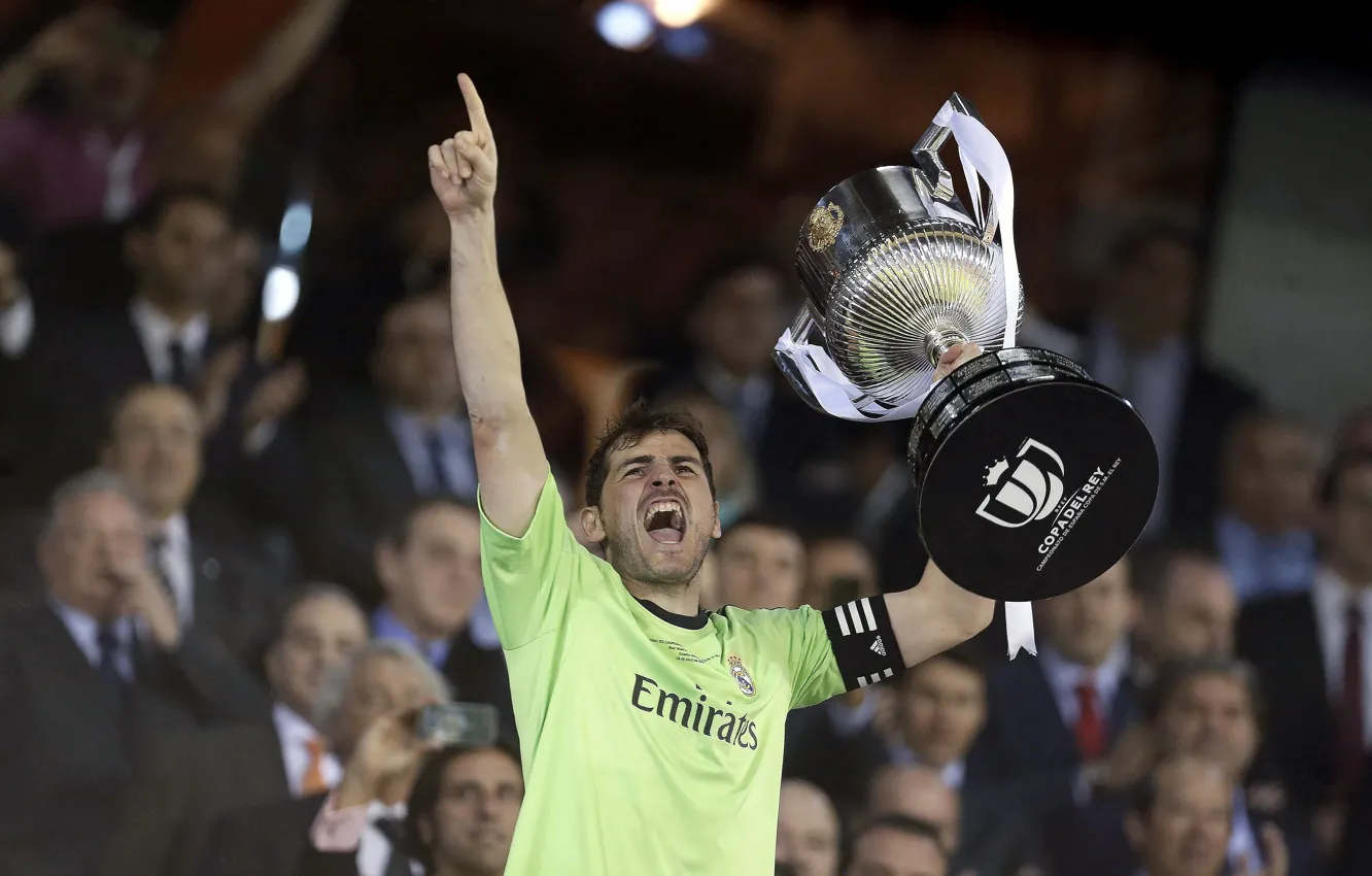 Photo wallpaper Sport, Football, Spain, Real Madrid, Player, Iker Casillas, Iker Casillas, Goalkeeper