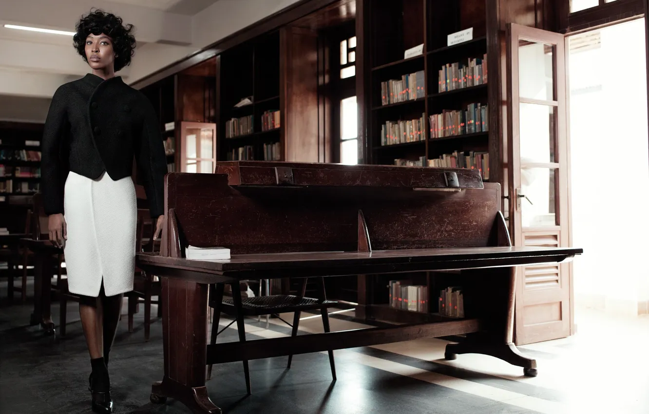 Photo wallpaper girl, pose, model, Naomi Campbell, Naomi Campbell