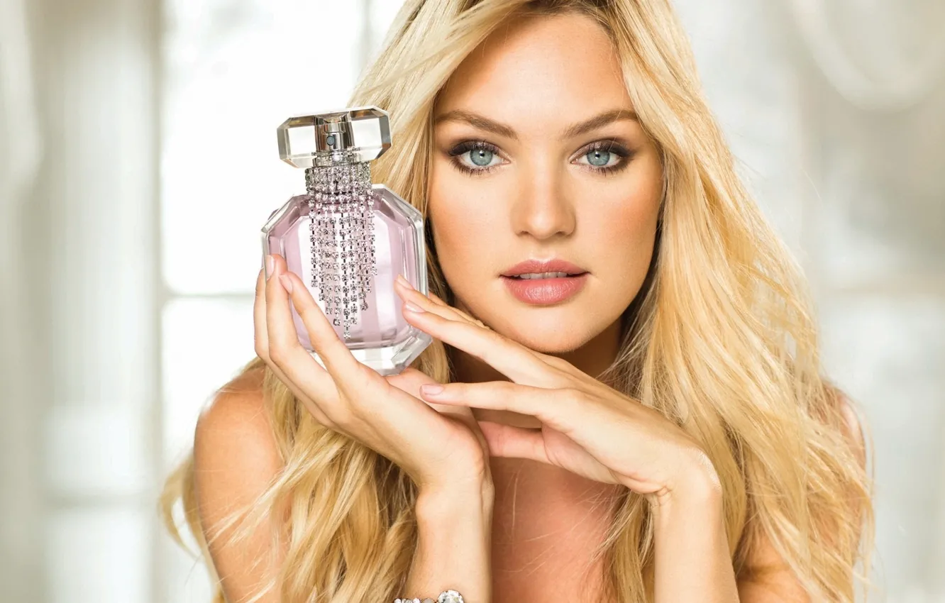 Photo wallpaper look, Candice Swanepoel, South African supermodel