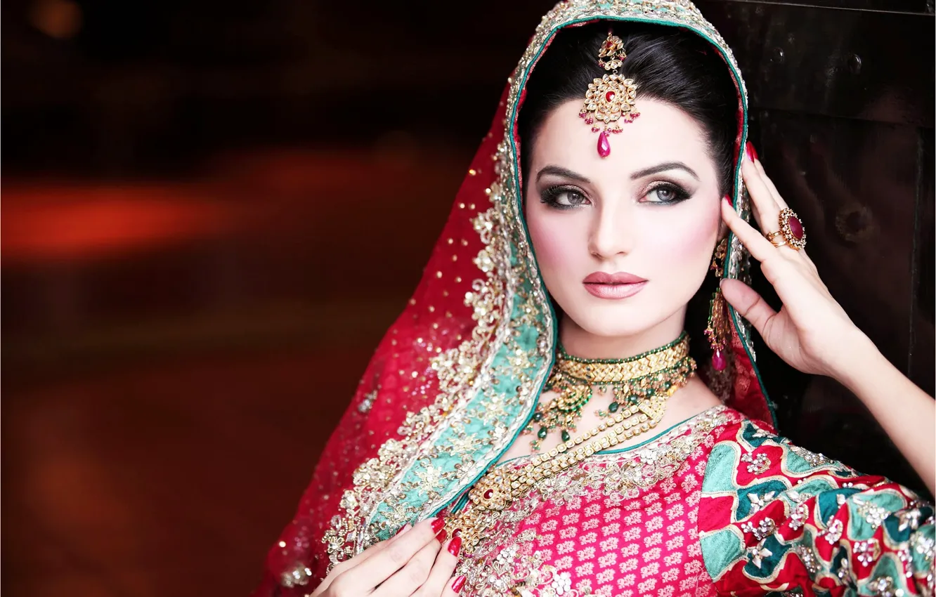 Photo wallpaper girl, woman, Indian, wedding makeup, native dress, indian brunette