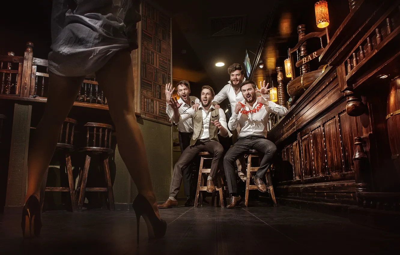 Photo wallpaper girl, feet, the situation, bar, guys, men, Denis Lytkin