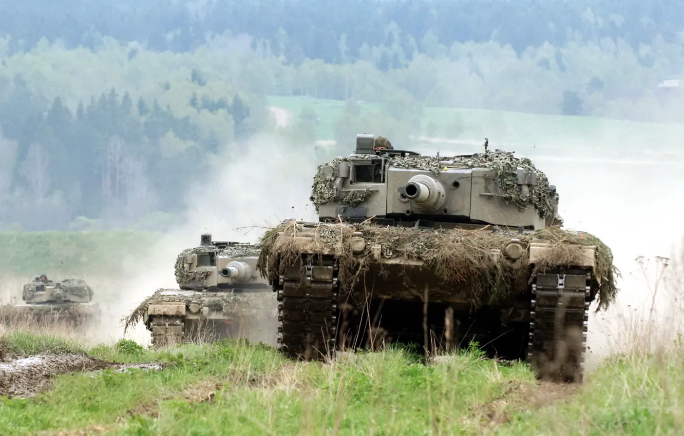 Photo wallpaper weapons, tanks, MBT-Leo2A4_AUSTRIA