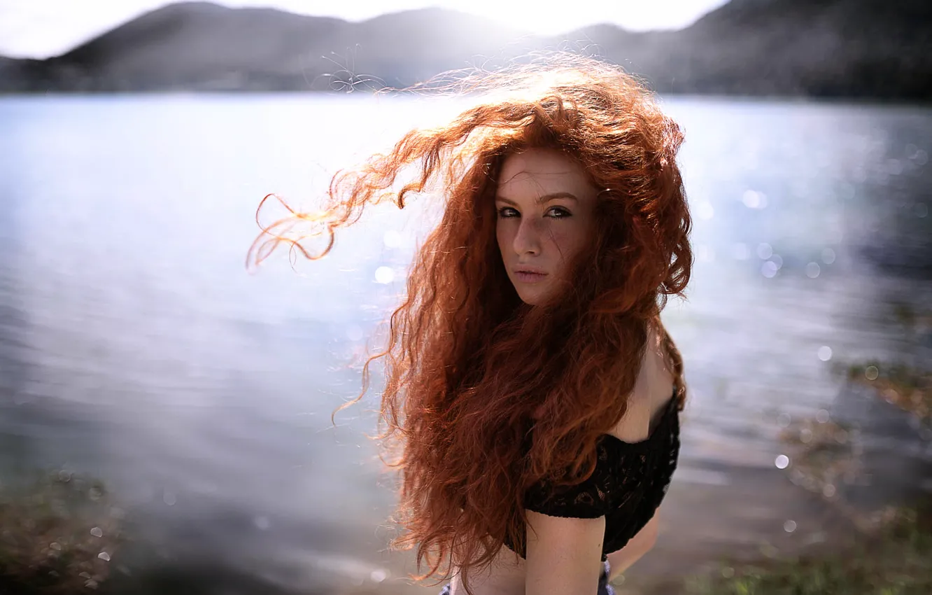 Photo wallpaper the wind, freckles, curls, The eyes of lake