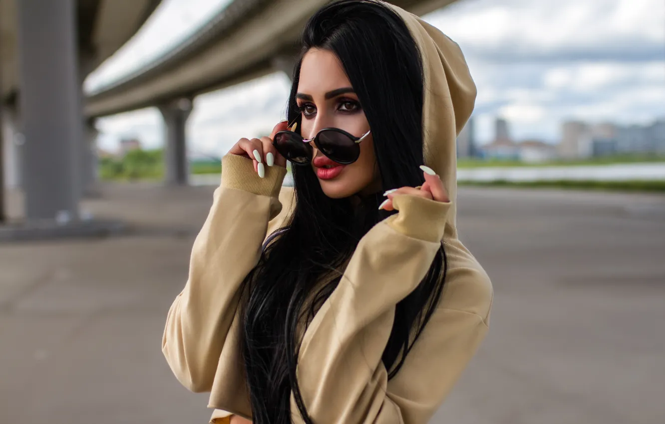 Photo wallpaper hands, makeup, brunette, glasses, hood, long hair, manicure, Cyril Zakirov