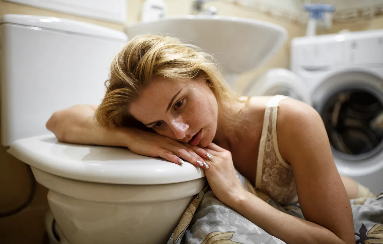 Photo wallpaper girl, the toilet, washing machine, Bad, Taha Filatova