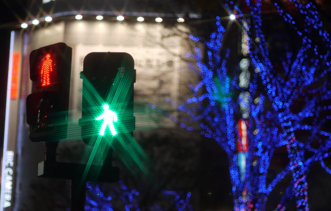 Photo wallpaper city, lights, green, man, bokeh, traffic