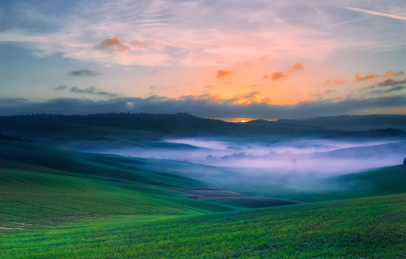 Photo wallpaper field, fog, valley, Italy, Tuscany