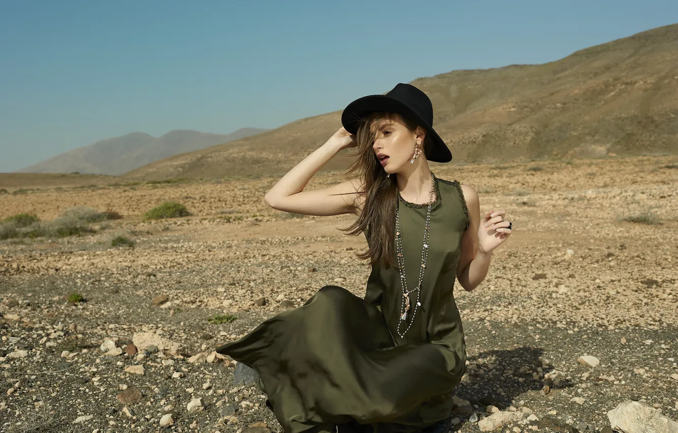 Photo wallpaper nature, face, style, the wind, model, hat, dress