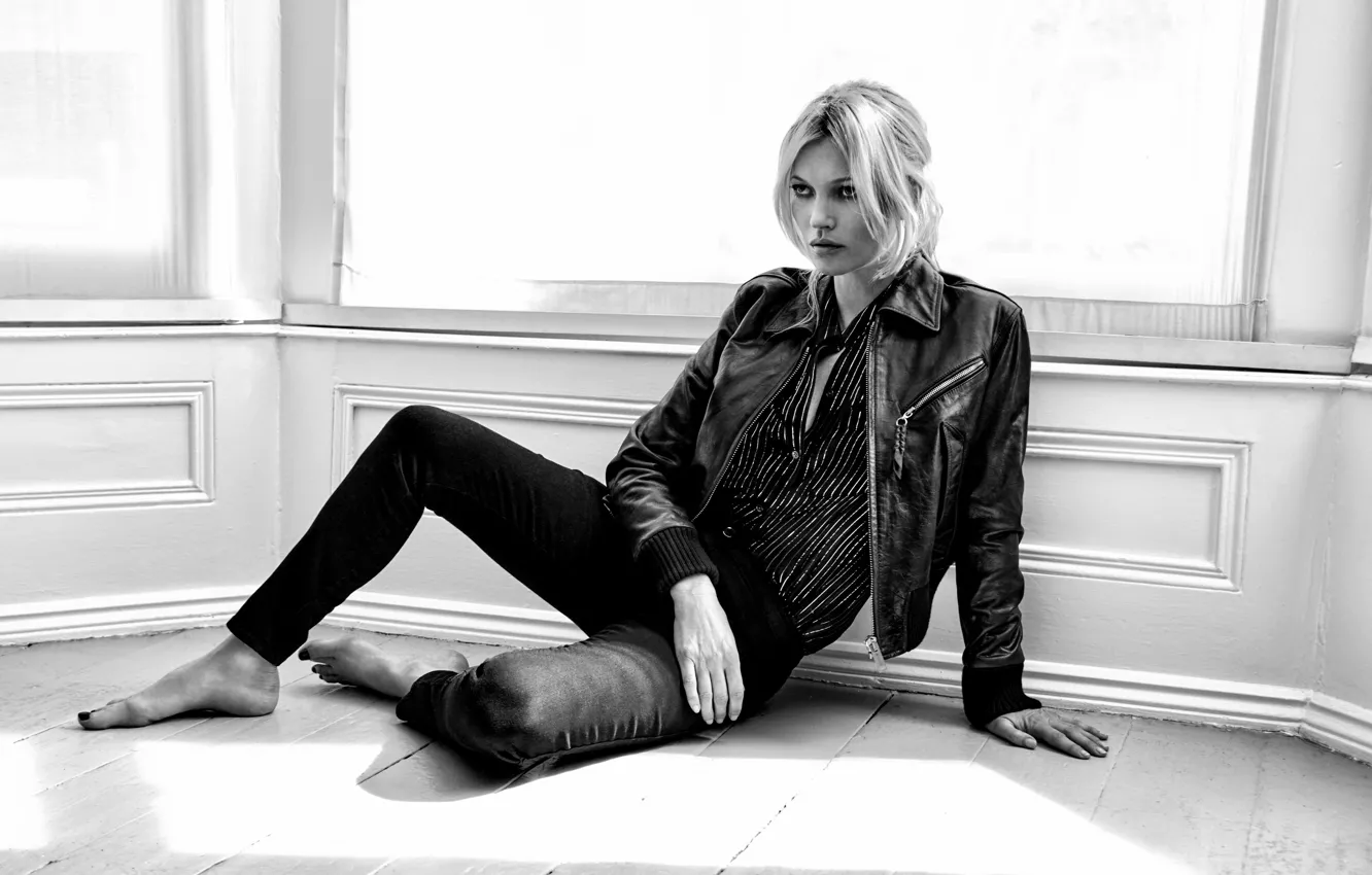 Photo wallpaper photo, model, barefoot, jacket, hairstyle, blonde, blouse, black and white