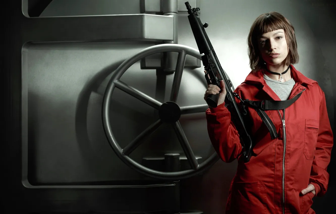 Photo wallpaper girl, weapons, The House of Paper, Paper house