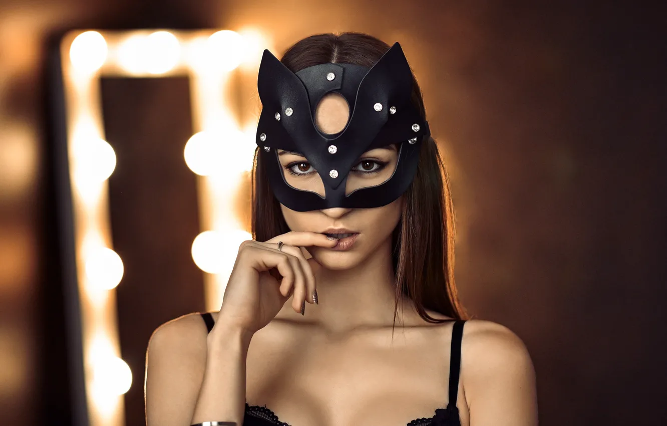 Photo wallpaper look, background, model, hand, portrait, makeup, mask, hairstyle