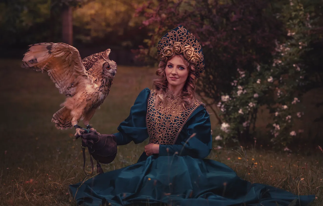 Photo wallpaper girl, nature, owl, bird, costume, curls, Rus, Lisowska Monika