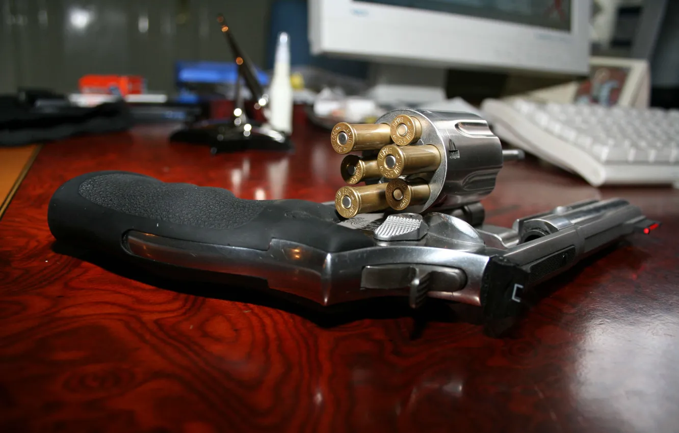 Photo wallpaper table, bullet, revolver, drum