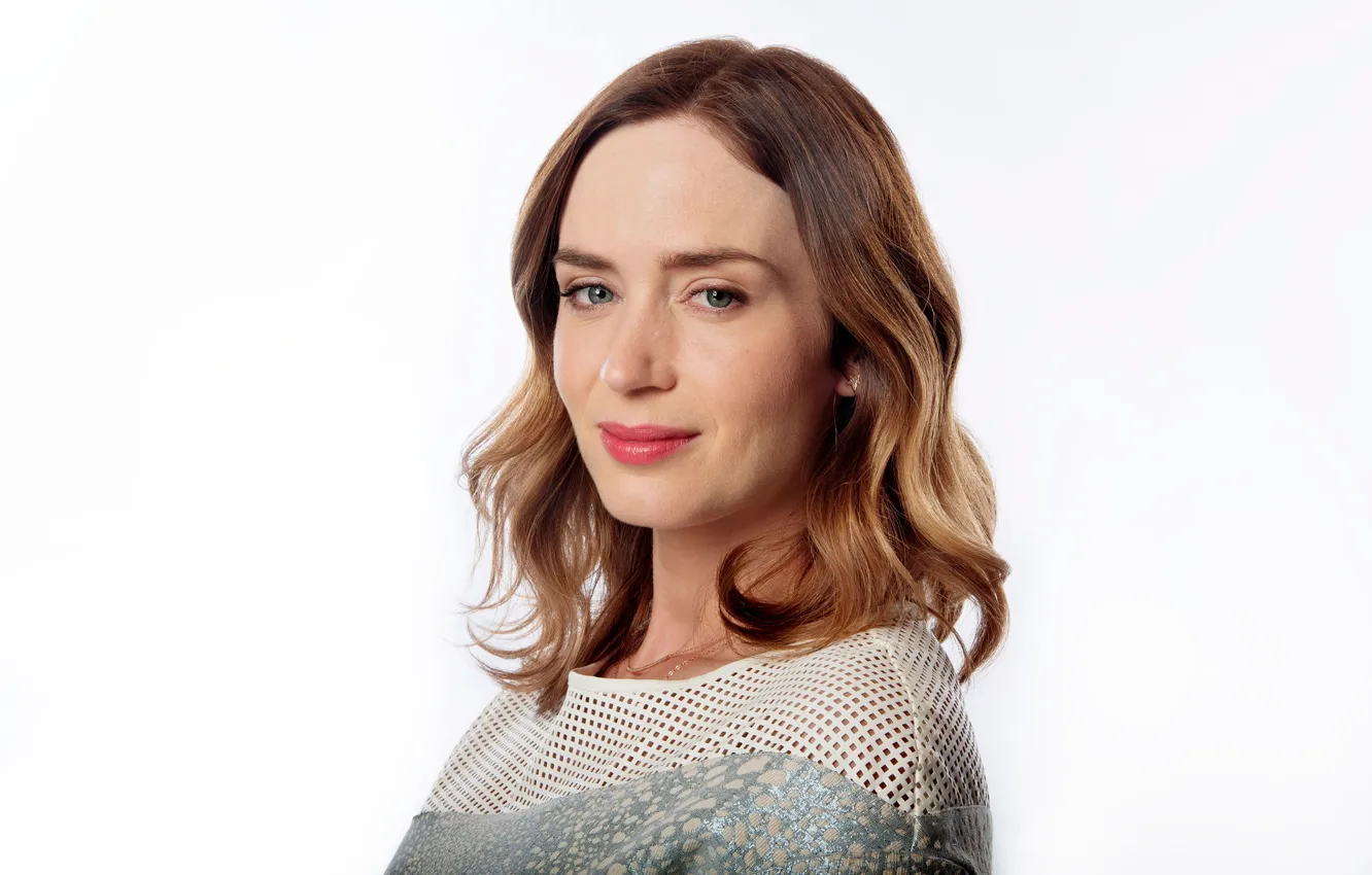 Photo wallpaper look, girl, pose, actress, Emily Blunt, Emily Blunt, hair